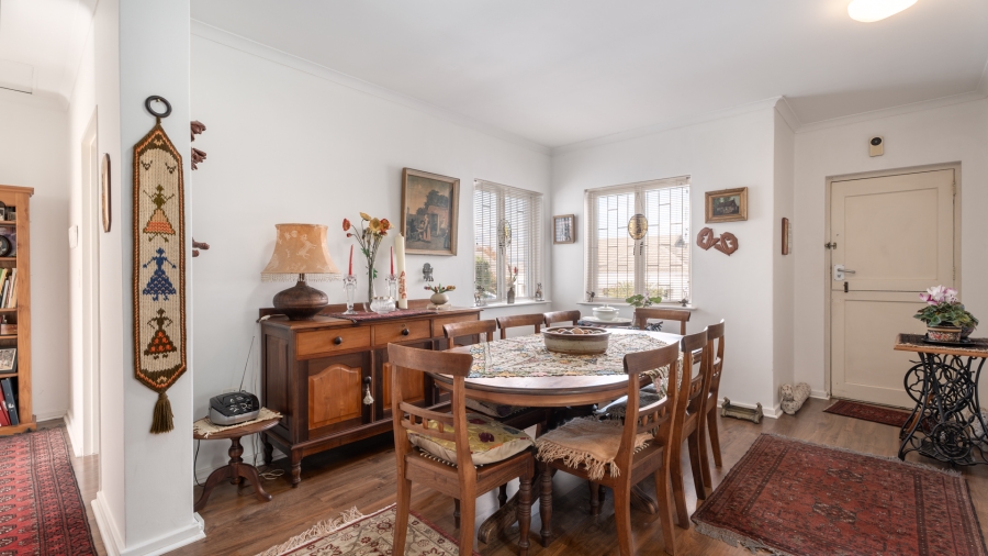 2 Bedroom Property for Sale in Onder Papegaaiberg Western Cape